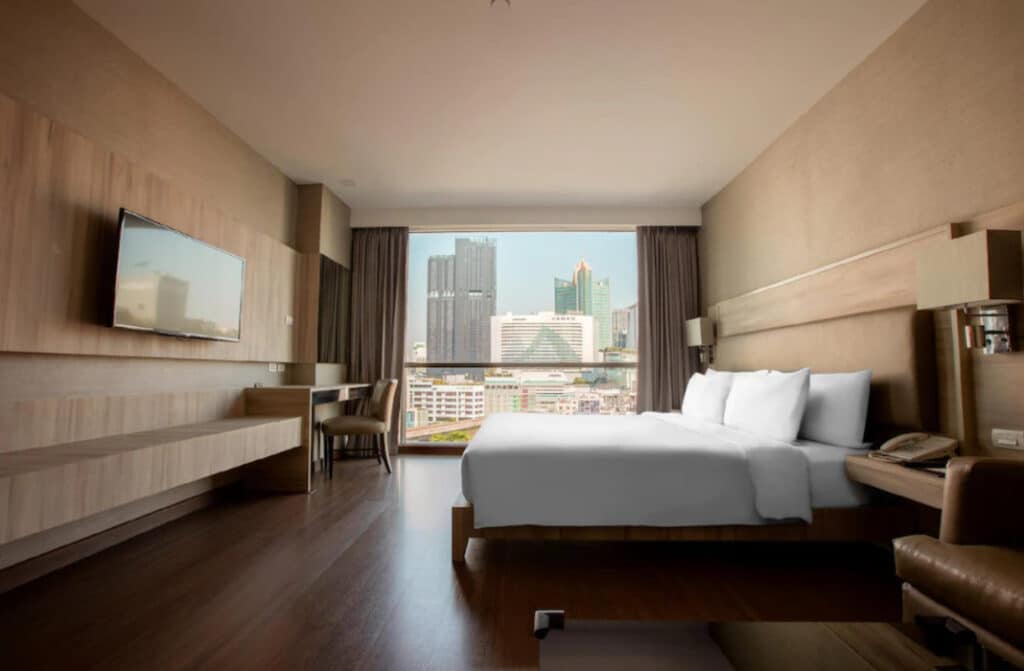 Adelphi suites- Rooms